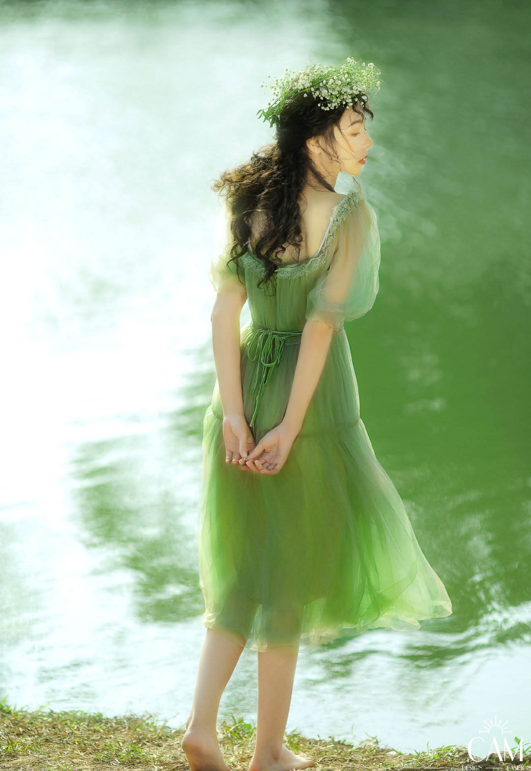 Concept chụp ảnh thanh xuân nàng thơ bên sông